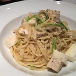 カンピオーネ - 鶏むね肉とカブのアンチョビクリームパスタ　980円