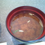 天丼 吉兵衛 - 別の日に撮影の赤だし