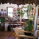 ギャラリーカフェ 手しごと屋 - 店内
