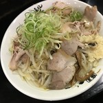 麺屋 丈六 - のスたインスパイアラーメン(750円)