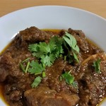 ハラールフードマルハバ - カレー、アップ。