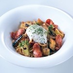 <Meat> Spicy meat pasta with coarsely ground sausage and eggplant ~ topped with soft-boiled egg