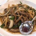 小倉飯店 - 牛肉とピーマンの炒め