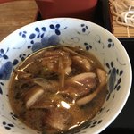 Sobadokoro Ajishin - カモ汁ザル 1100円