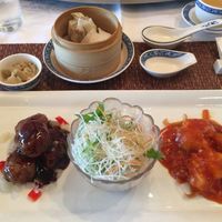 ホテルオークラレストラン新宿 中国料理 桃里 - ベストバランスランチ　黒酢酢豚＆大海老チリソース煮