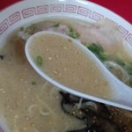 珉子ラーメン - ｶﾞﾂﾝと強い主張とｶﾞｯﾂﾘと力強いｲﾝﾊﾟｸﾄで食い応え抜群！