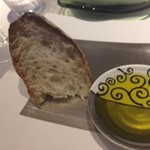 Ristorante Due  - 酒粕を練り込んだパン