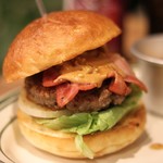 CARLY BURGER - 料理写真: