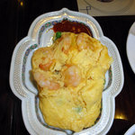 中国飯店 瑞鳳 - 蝦仁爆蛋　中身のエビを出したところ