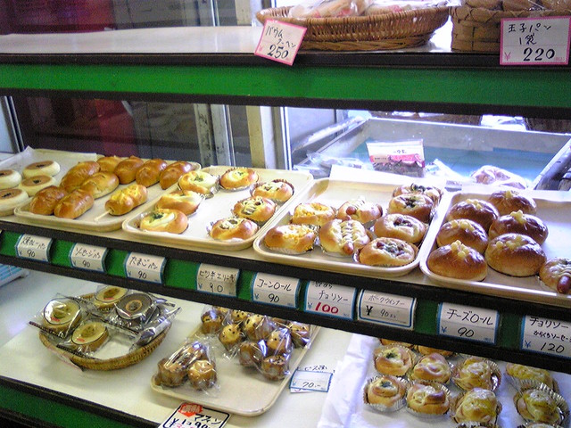 パオ 酵母パン さいとサイト - 西都パオ内パン屋さん K'S BAKERY
