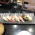 Mawaru Toyamawan Sushi Tama - 