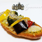 ミドリマツベーカリー - 夏野菜のブルスケッタ