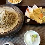 猪口才 - 魚貝天もり蕎麦　1750円