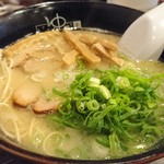 糸島ラーメン　ゆうゆう - きくらげラーメン