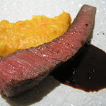 レストラン メルキュール - 石鎚（いしづち）牛イチボ肉のソテー　ペリグーソース