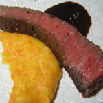 レストラン メルキュール - 石鎚（いしづち）牛イチボ肉のソテー　ペリグーソース