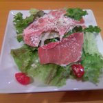 ランチのサラダも一級品