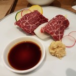 馬肉料理 菅乃屋 - 【2018/7】特選馬刺し(2200円)