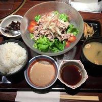 神戸牛炭火焼肉 いく田 代々木 - 冷しゃぶ定食