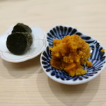 日本橋蛎殻町 すぎた - アワビ肝の味噌漬けとバフンウニ佃煮