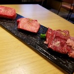 焼肉とんび - 