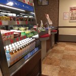 ほっともっと - どこのお店も同じ造りですね