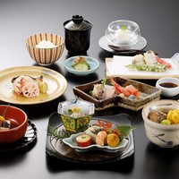 【昼食限定ミニ会席】侘助（わびすけ）
