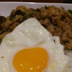 タイ国料理 泰平 - ガッパオ アップ