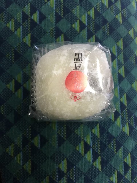 杉山壽山堂 トピコ店（スギヤマジュサンドウ） - 秋田（和菓子）の写真