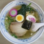 特一竜 - なつかしラーメン塩のアップ