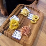 PORTA albero cucina - パスタの麺の見本