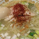 Chuuka Soba Mutahiro - 玉ねぎの冷やし鶏塩そば+味タマ♪(限定)