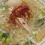 中華そばムタヒロ - 玉ねぎの冷やし鶏塩そば+味タマ♪(限定)