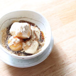 白玉ときな粉の黒蜜がけ