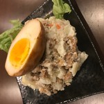 燻製卵ポテトサラダ