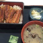 Yoshinoya - 鰻重セット二枚盛 みそ汁をしじみ汁に変更 で＋100円 で ¥1360- (2018/07/14)