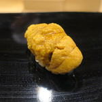 日本橋蛎殻町 すぎた - 北紫雲丹握り