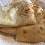 アジアンフレーバーレストラン - チーズナン