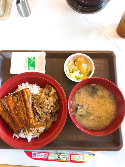 うな牛 By りょうのオヤジ すき家 2国福山南本庄店 備後本庄 牛丼 食べログ うな牛 By りょうのオヤジ すき家 2国福山南本庄店 備後本庄 牛丼 食べログ