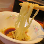 らーめん芝浜 - 上州辛味大根のダイヤモンドつけめん啜る