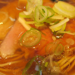 らーめん芝浜 - 小麦三昧＜らーめん（お醤油）＞ズームアップ