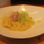 らーめん芝浜 - 小麦三昧＜生揚げ醤油の低加麺まぜそば＞