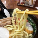 Chura - 麺は太いぉ