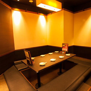 座席 水炊き 焼鳥 とりいちず酒場 中野北口店 中野 居酒屋 食べログ