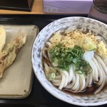 ぶっかけうどん こむぎ さくら製麺所。 - 