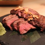 和牛炙り寿司×チーズ料理 肉バルミート吉田 - 