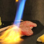 和牛炙り寿司×チーズ料理 肉バルミート吉田 - 