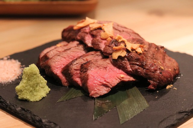 Wagyu Aburi Zushi × Cheese dishes Niku Baru Meat Yoshida Sakae Ten