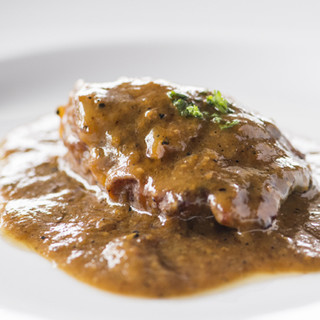 "The Flavor of Ingredients Comes Alive: A Friendly Taste of Traditional Spanish Cuisine."