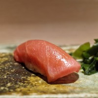 海味 - まぐろ中トロ